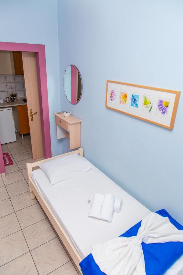 Studio Eftihia Aparthotel Paralía Екстериор снимка